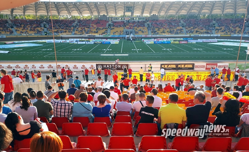 (NA ŻYWO) Niesamowite sceny we Wrocławiu! Mimo to rusza Grand Prix!