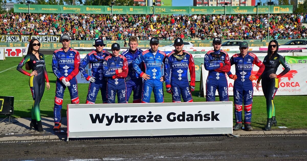 Krajowa Liga Dłużników. Wybrzeże królem transferów