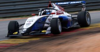 E3 SWC: Maciej Gładysz pewnie wygrał 1. wyścig w Aragonii