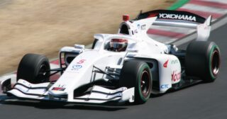 SF: Makino wygrał, kosztowna kara dla Ohty | Analiza