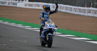 Sprint MotoGP Silverstone: Alex wreszcie pokonał starszego brata