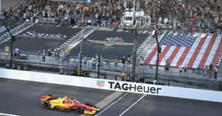 IndyCar Sonsio GP: Rahal ugiął się pod presją Palou