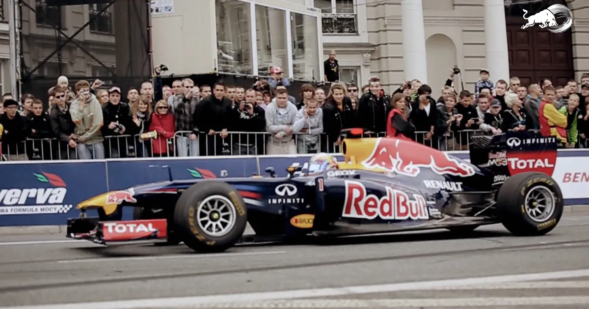 Red Bull Racing na Verva Street Racing w Warszawie 2012
