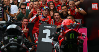 GP Holandii MotoGP: Jeden Marquez na podium, drugi w szpitalu