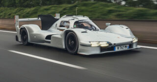 Porsche pokazało 963 RSP. Jedyny na świecie Hypercar na ulicy