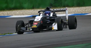 Znowu to zrobił. Kucharczyk rządzi w kwalifikacjach