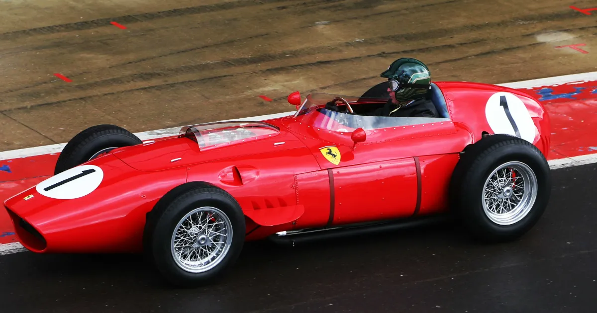 Ferrari 246 Dino z silnikiem V6, w którym Mike Hawthorn zdobył Mistrzostwo Świata Formuły 1 w 1958 r.