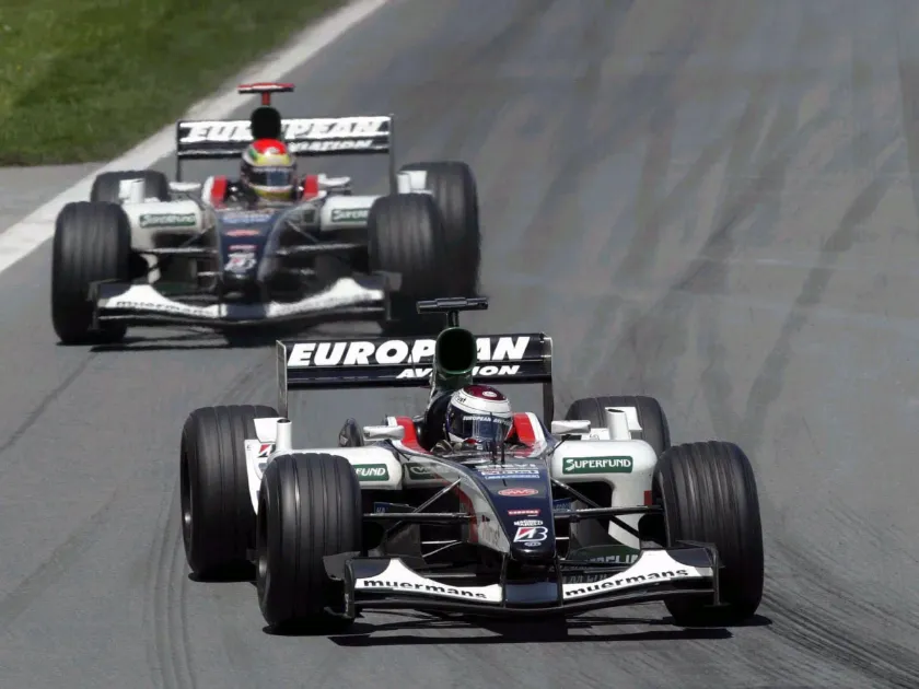 Jos Verstappen i Justin Wilson - kierowcy Minardi w sezonie 2003