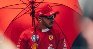 Hamilton nadal ma problemy. Chce, aby Ferrari skupiło się na 2026