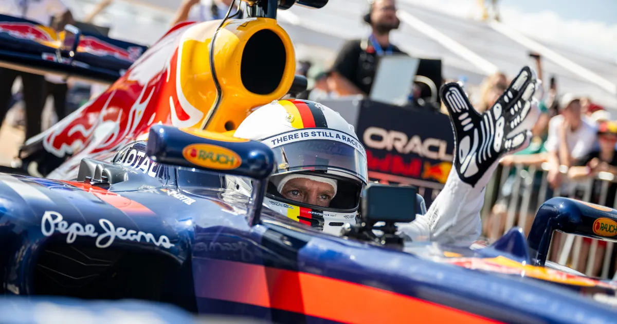 Program Juniorów Red Bulla sprawił, że w F1 znalazł się m.in. Sebastian Vettel, któremu Czerwone Byki dały 4 tytuły mistrzowskie.
