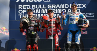 MotoGP: Marquez wygrał GP San Marino. Groźny Bezzecchi