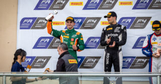 Jan Przyrowski drugi na torze Yas Marina Corkscrew