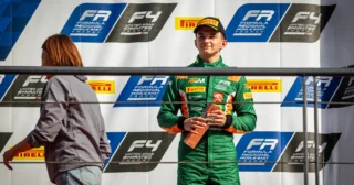 Jan Przyrowski na podium w Dubaju